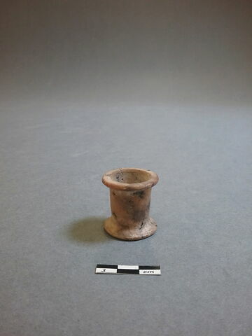 vase ; pot à fard, image 4/5