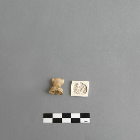 cachet, image 2/2