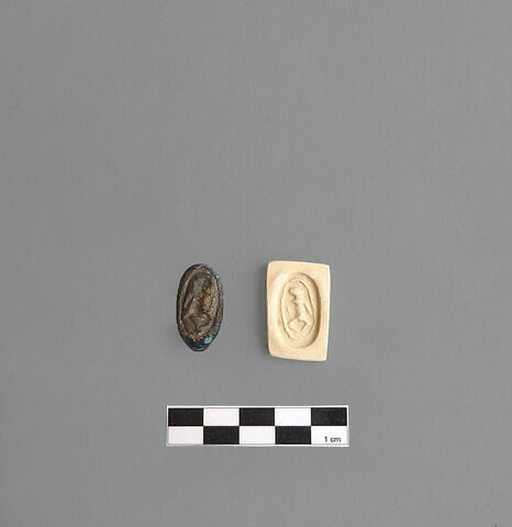 bague ; cachet, image 2/2