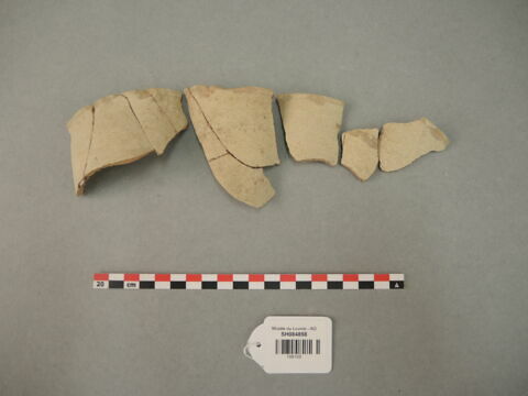 vase, image 2/2