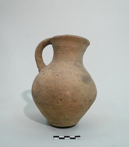vase, image 1/1