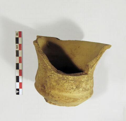 vase, image 1/3
