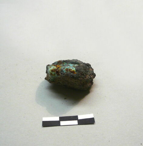 scorie  ; fragment, image 2/2