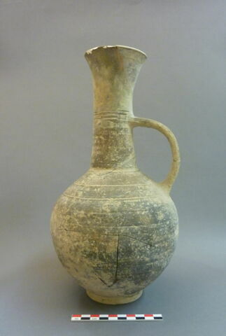 vase, image 1/1