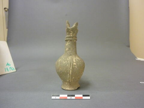vase, image 5/5