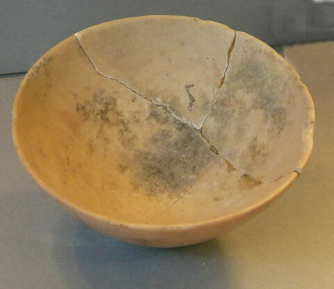 vase, image 2/2