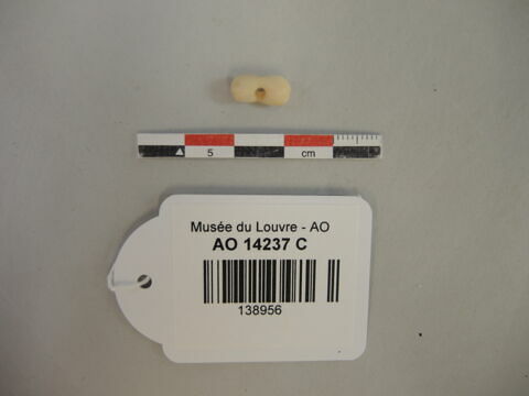 amulette, image 1/1
