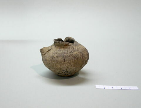 vase