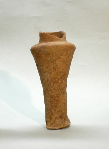 vase, image 1/1