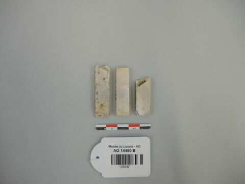 plaquette ; incrustation de meuble, image 1/2