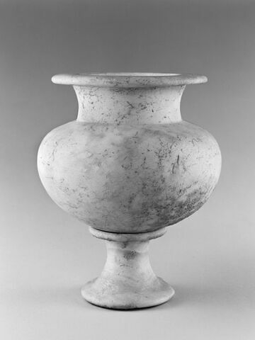 vase, image 2/3