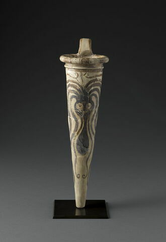 vase, image 7/9