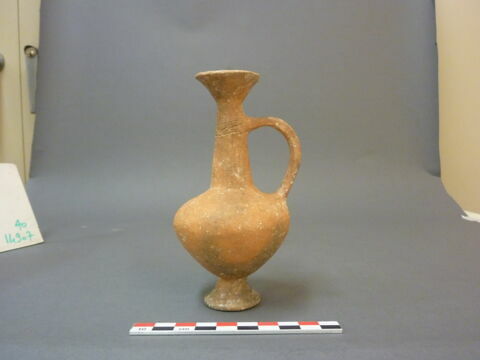 vase, image 1/4