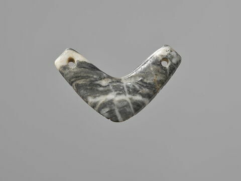 pendentif ; pendeloque ; amulette, image 2/3