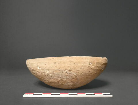 vase, image 1/1