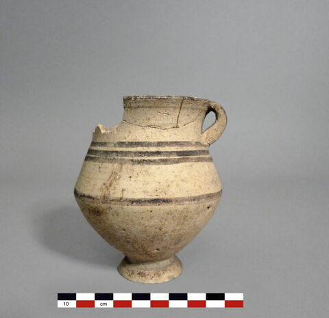 vase, image 1/1