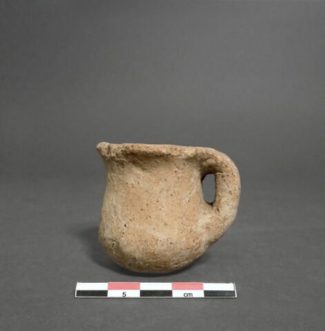 vase, image 1/1