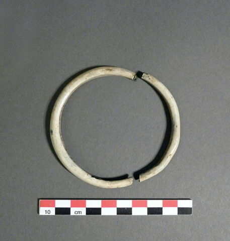 bracelet, image 1/1