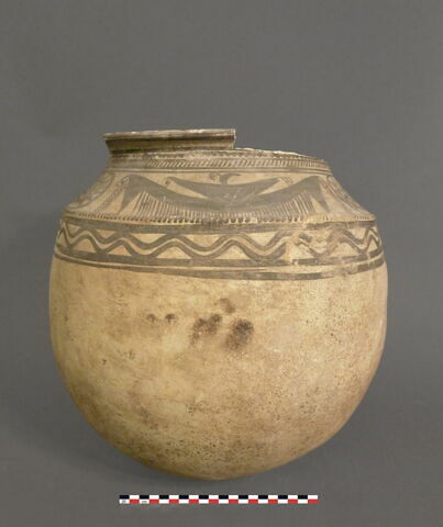 vase, image 1/5