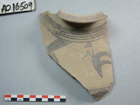 vase, image 1/1