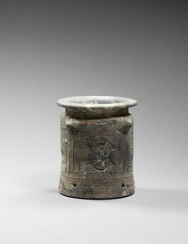 vase, image 1/4