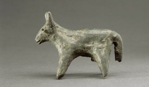 figurine, image 2/3