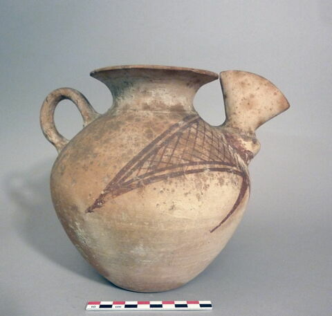 vase, image 1/2
