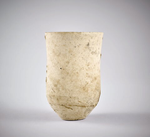 vase, image 2/2