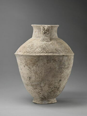 vase, image 10/16