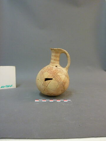 vase, image 1/9