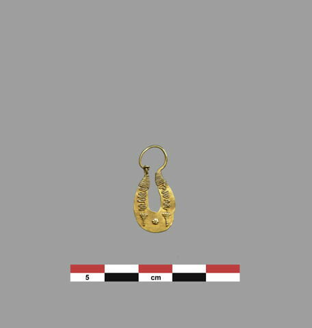boucle d'oreille, image 1/1