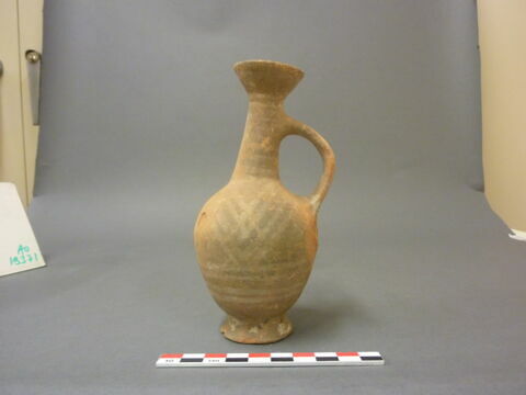 vase, image 3/5