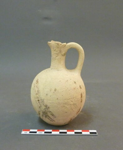vase, image 3/4