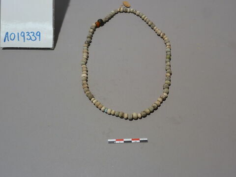 collier ; perle, image 1/1