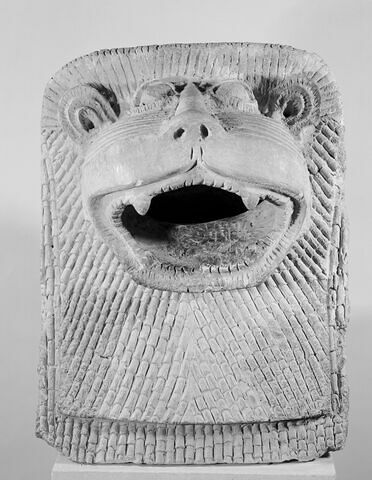 statue, image 12/12
