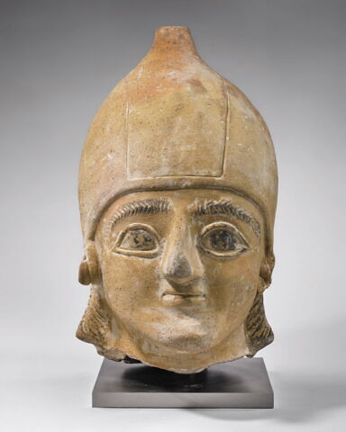 statue, image 2/4