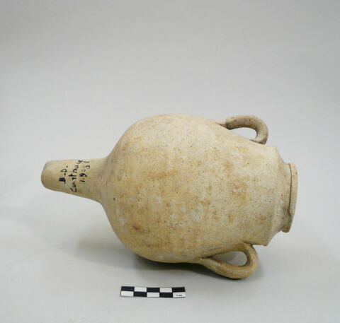 vase, image 1/3