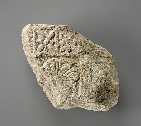 stèle  ; ex-voto, image 1/2