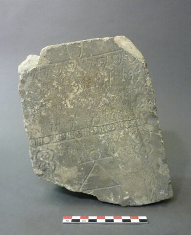 stèle ; ex-voto, image 2/2