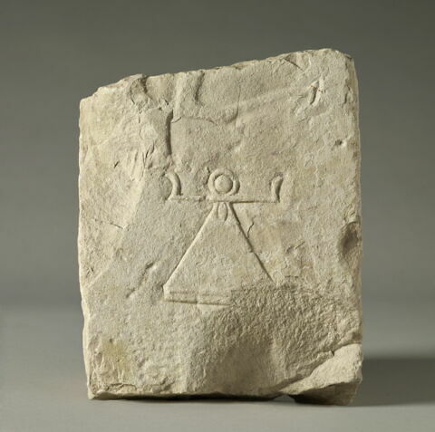 stèle  ; ex-voto, image 1/2