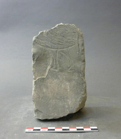 stèle  ; ex-voto, image 2/2