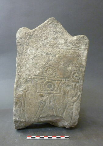 stèle  ; ex-voto, image 2/2
