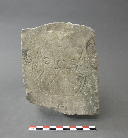 stèle  ; ex-voto, image 2/2