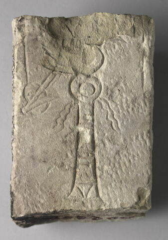 stèle  ; ex-voto, image 1/2