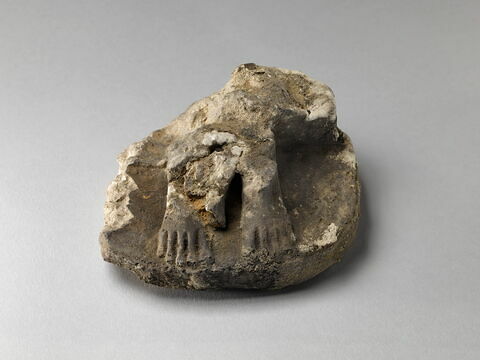 statue, image 3/10