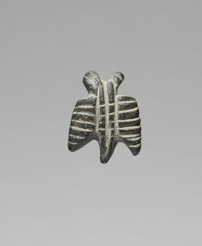 pendeloque ; amulette, image 1/2