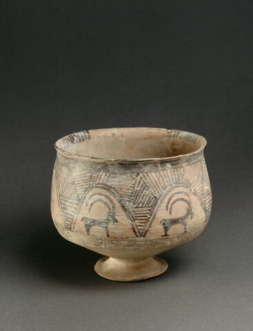 vase, image 3/4