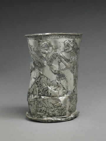 vase, image 3/6