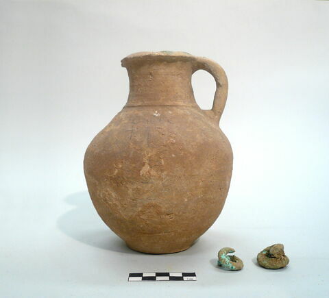 vase, image 3/4