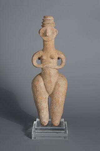 vase ; statue, image 2/12